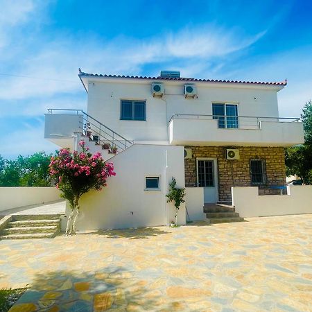 Guesthouse Dollomaja Ksamil Kültér fotó