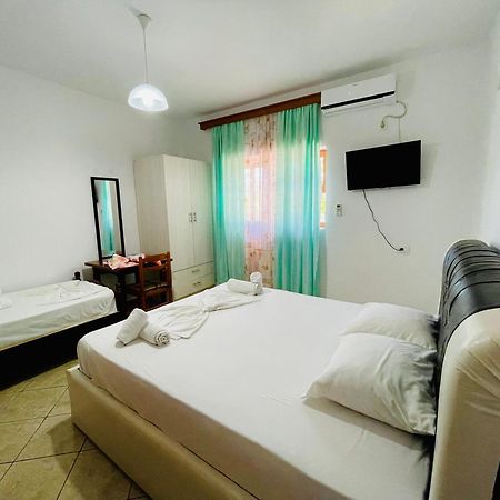 Guesthouse Dollomaja Ksamil Kültér fotó