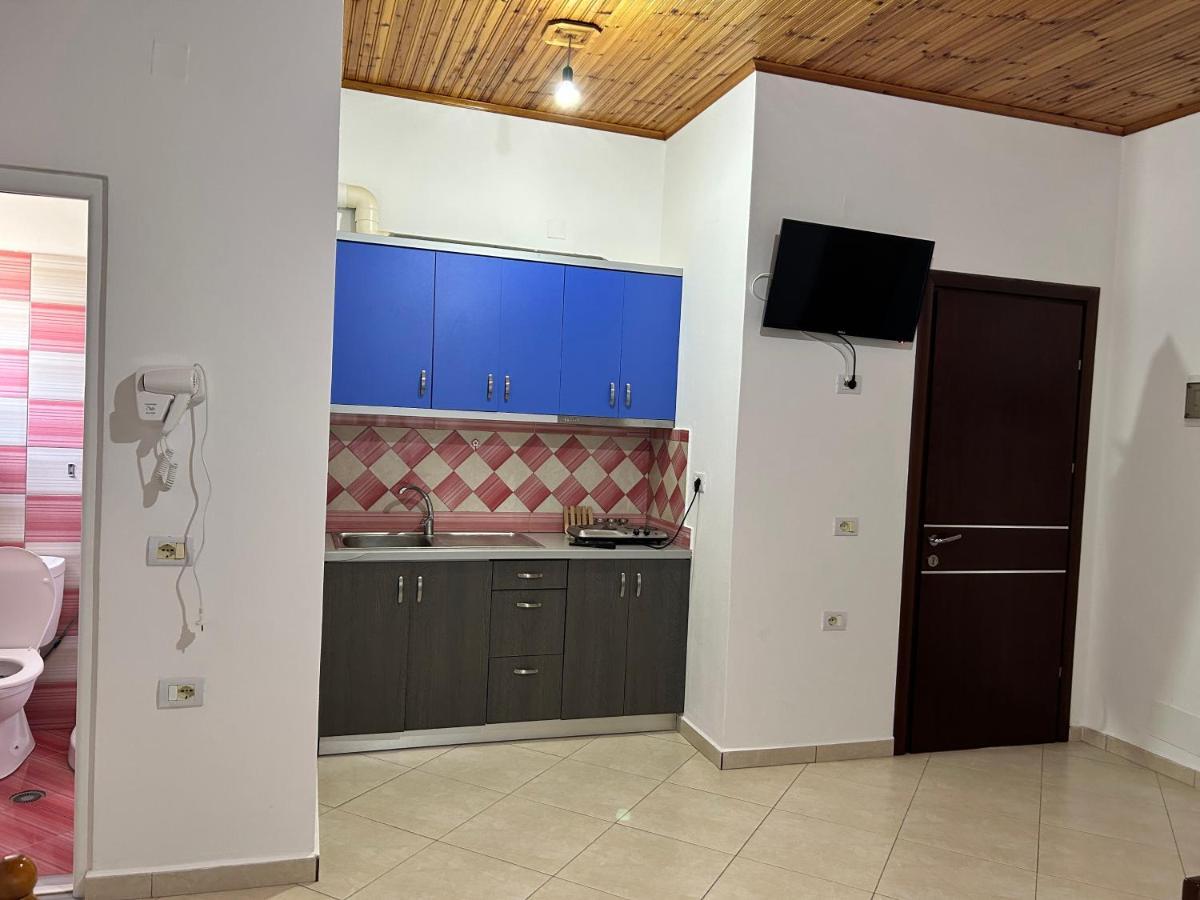 Guesthouse Dollomaja Ksamil Kültér fotó