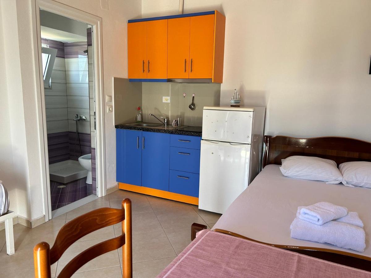 Guesthouse Dollomaja Ksamil Kültér fotó