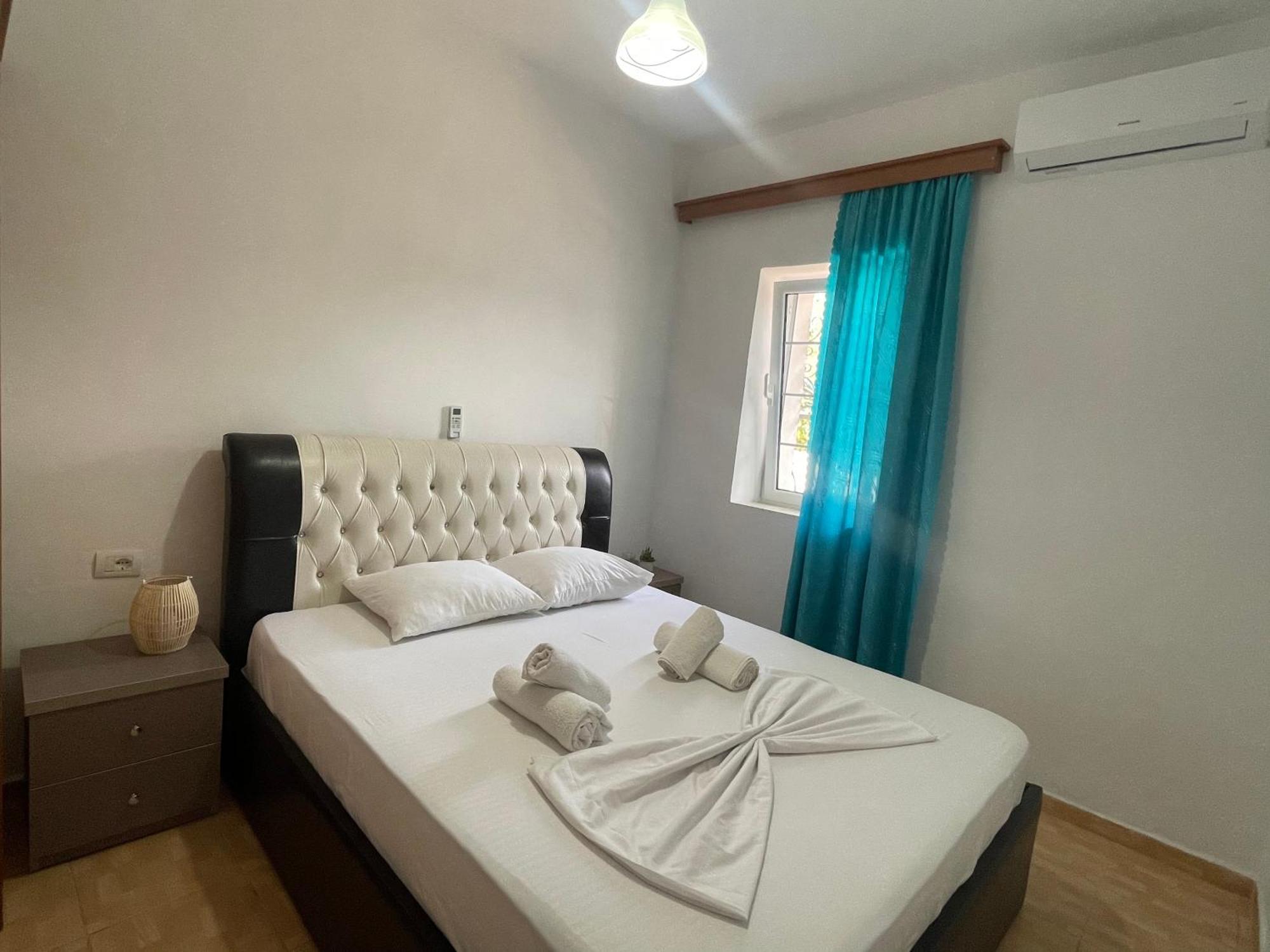 Guesthouse Dollomaja Ksamil Kültér fotó