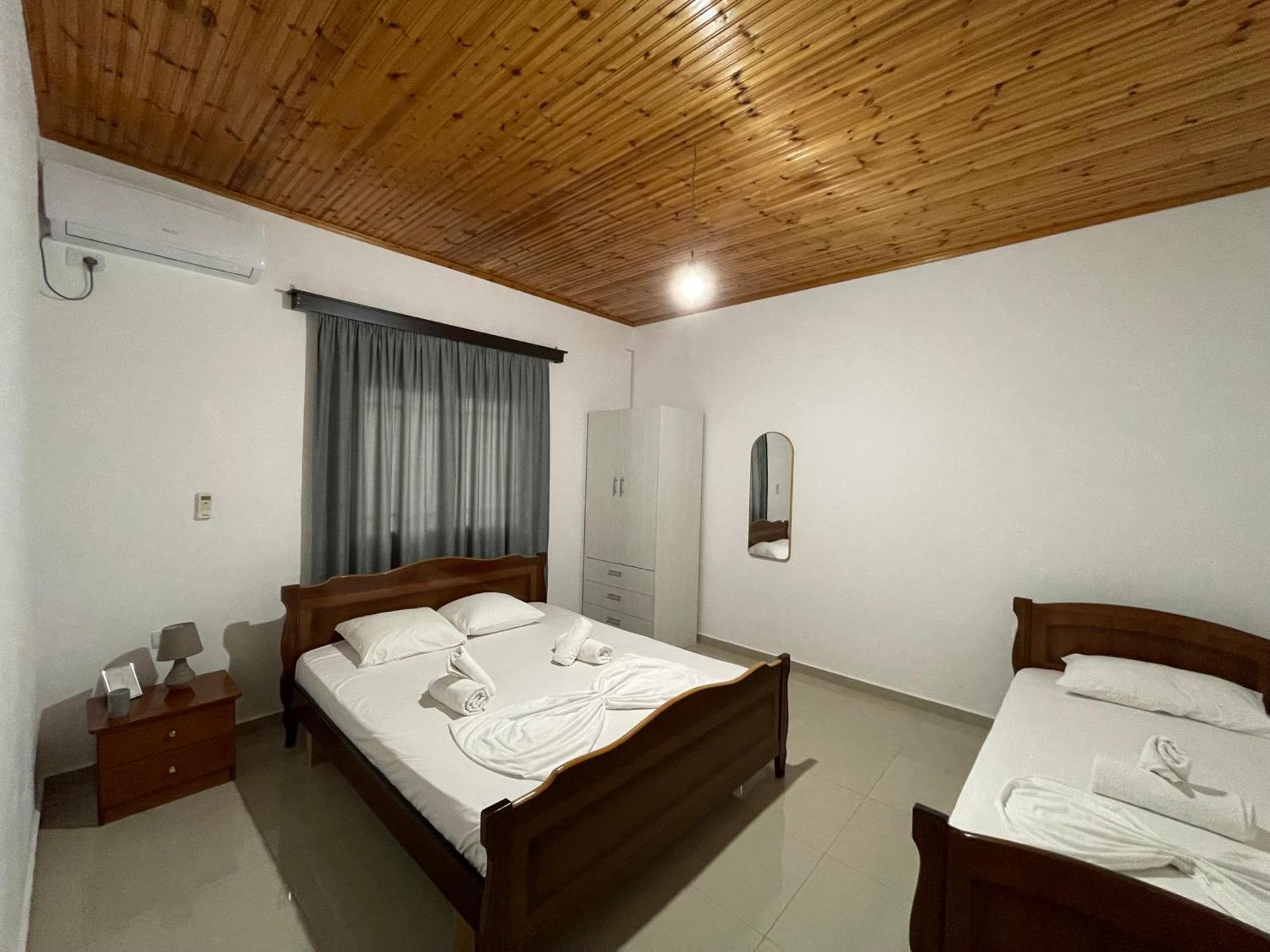 Guesthouse Dollomaja Ksamil Kültér fotó